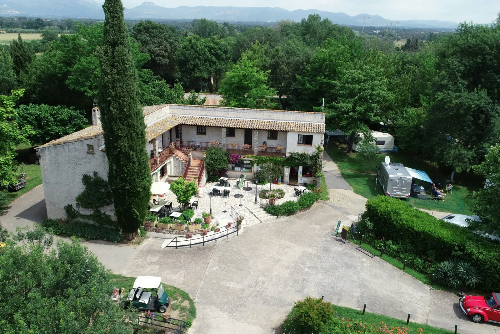 Flower Camping Le Moulin Des Iscles