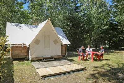 Flower Camping Le Pavillon - Bild 3