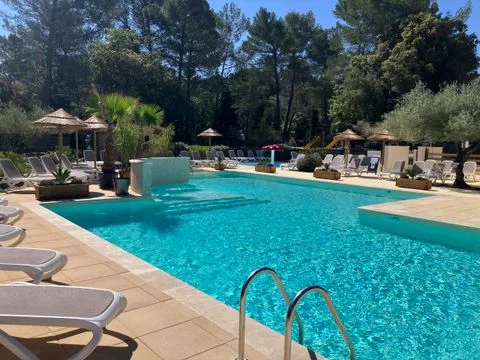 Camping le Relais de la Bresque