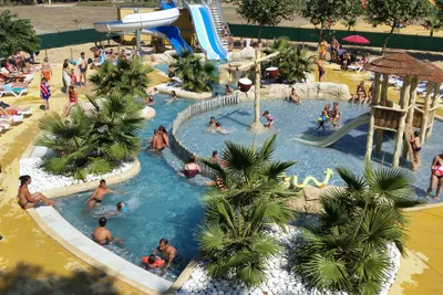 Camping Le Sainte Marie - Luftaufnahme des Wasserparks