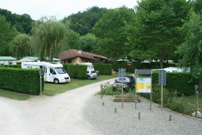 Camping Les 4 Saisons - Bild 2