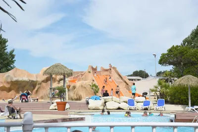 Chadotel Camping Les Écureuils - Bild 2