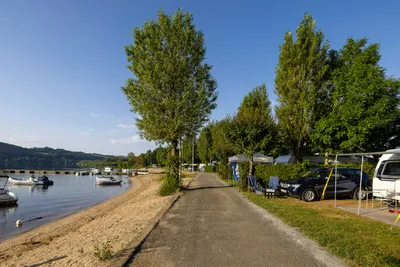 Camping Les Genêts - Standplätze auf dem Campingplatz