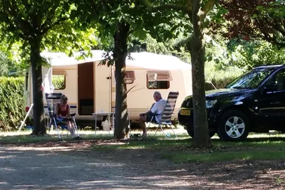 Camping Les Ilots De St. Val - Bild 2