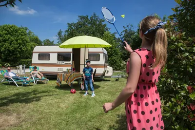 Camping Les Ilots De St. Val - Bild 3