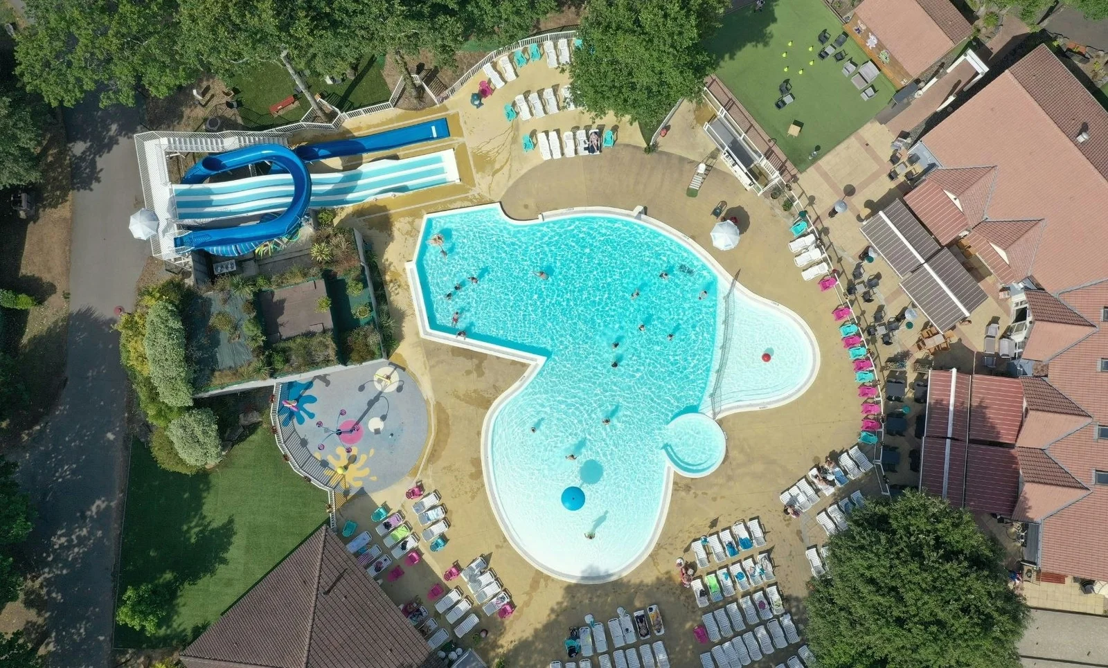 Camping Les Pierres Couchées