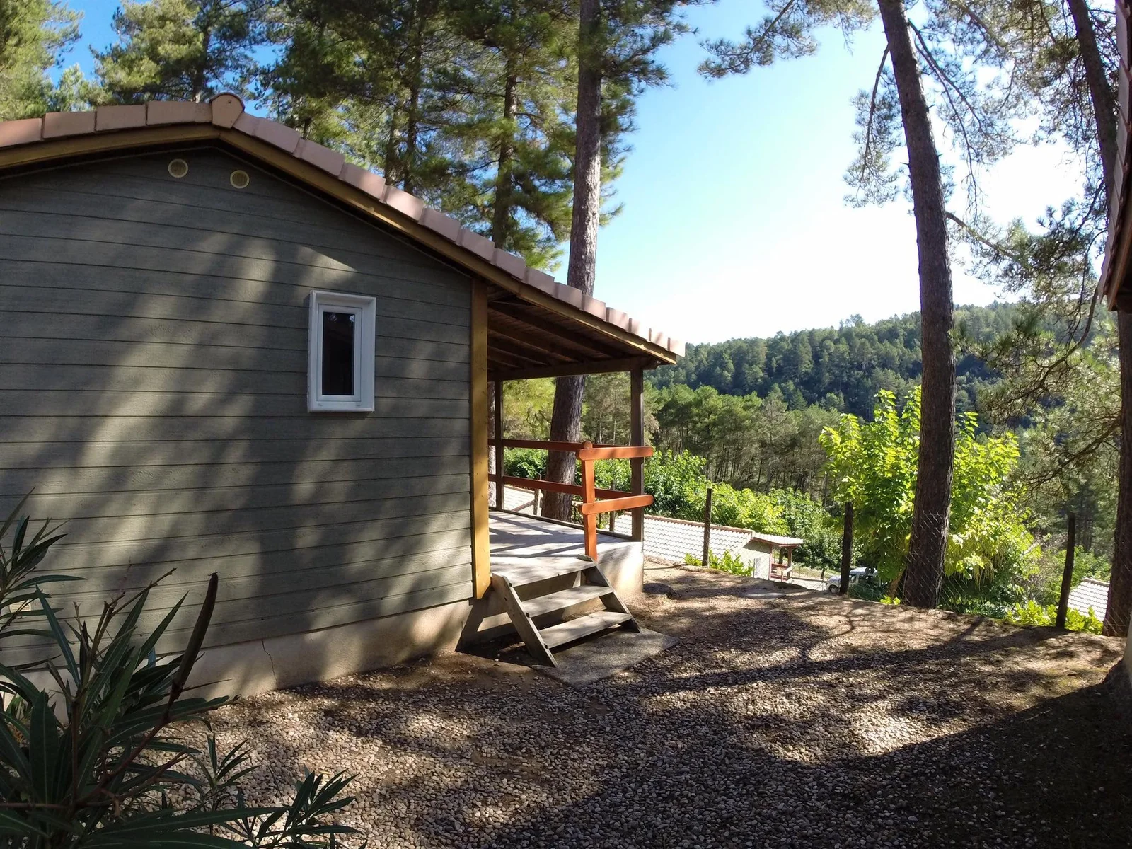Camping Les Pins D'ucel