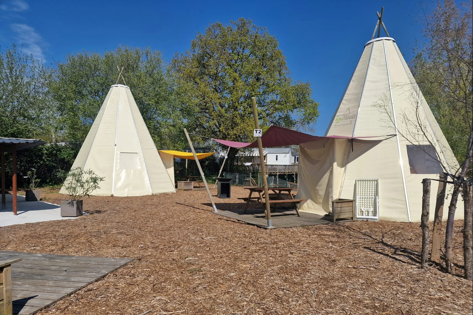 Camp Les P'tites Maisons Dans La Prairie