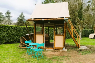 Camping des Rives du Loing - Kleines Mobilheim für bis zu 2 Personen
