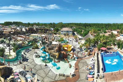 Camping Les Sables d'Or - Luftaufnahme des Wasserparks