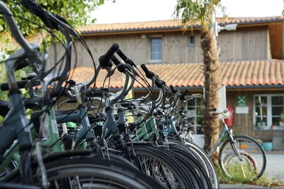Camping Les Seulières - Fahrradverleih auf dem Campingplatz