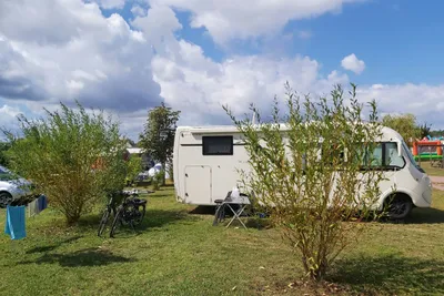 Flower Camping Loire Et Châteaux - Bild 3