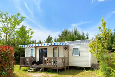 Camping Lou Broustaricq - Campingplatz mit Kinderspielplatz