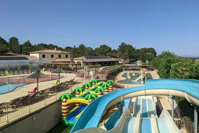 Yelloh! Village Luberon Parc - Freibad mit Wasserrutsche und Wasserspielplatz