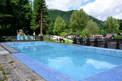 Camping Maier - Swimmingpool des Campingplatzes