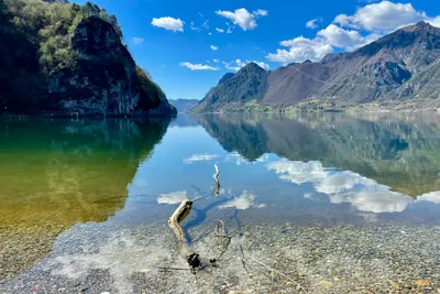 Camping Miralago - Blick auf den See auf dem Campingplatz