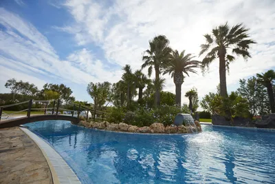 Camping Nautic Almata - Pool im Freien auf dem Campingplatz