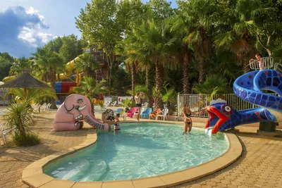 Camping Paris Roussillon - Kinderbecken im Wasserpark des Campingplatzes
