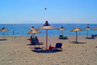 Camping Pefkari -  mit Blick auf das Meer
