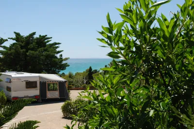 Camping Playa Barà  Park Playa Barà - Standplätze auf dem Campingplatz