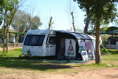 Camping Playa Taray - Wohnmobilstellplätze auf dem Campingplatz