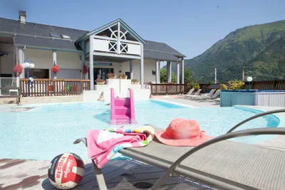 Camping À Luz Saint Sauveur Pyrénévasion - Bild 2