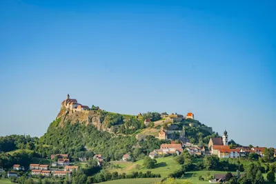 Camping Resort Riegersburg - Blick in die Umgebung des Campingplatzes