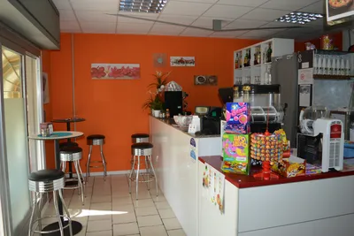 Camping Royal - Innenansicht der Bar auf dem Campingplatz