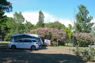 Camping Saint Aygulf Plage - Wohnwagen- und Zeltstellplatz auf dem Campingplatz