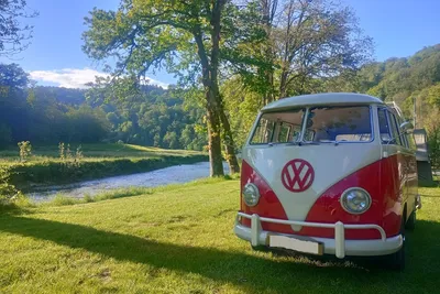 Camping Saint Remacle - Standplätze im Grünen auf dem Campingplatz