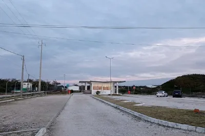 São Pedro de Moel - campingplatz eingang mit parkplatz