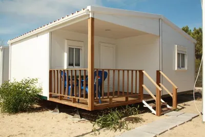 São Pedro de Moel - bungalow mit esstisch im freien