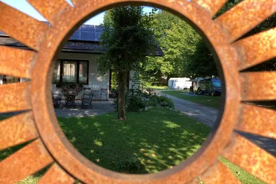 Camping Schloss Burgau - Blick auf den Campingplatz