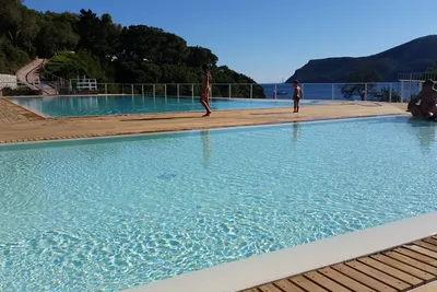 Camping Stella Mare - Poolanlage auf dem Campingplatz