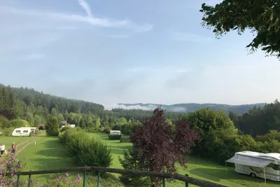 Camping Thüringer Wald  -  Stellplatz vom Campingplatz im Thüringer Wald