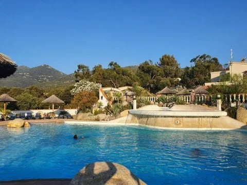 Camping Tikiti