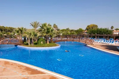 Camping Torre de la Mora  -  Poolbereich vom Campingplatz