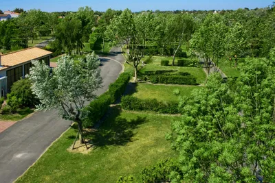 Camping Val Vert - Stell- und Zeltplätze vom Campingplatz im Grünen