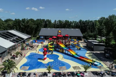Camping Wedderbergen - Blick auf den Wasserspielplatz auf dem Campingplatz