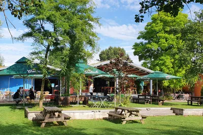 Camping Zeeburg - Campingplatz Terrasse
