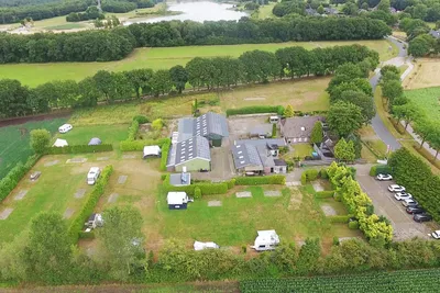 Camping Zomerzicht - Blick auf Campingplätzgelände 