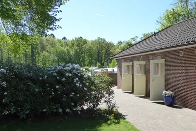 Campingpark Harsefeld - Außenansicht der Duschräume