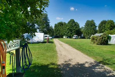 Campingplatz am Röblinsee - Standplatz und Trinkwasser