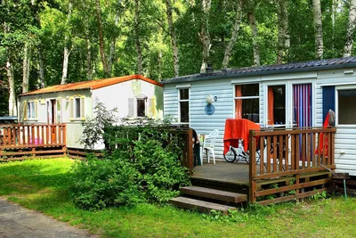 Campingplatz Boek C16 - Mobilheime im grünen auf dem Campingplatz