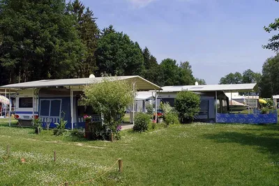 Campingplatz am Ziernsee  -  Wohnmobilstellplatz vom Campingplatz im Grünen