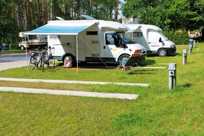 Wohnmobilstellplätze mit Stromanschluss auf dem CampingPlatz Ecktannen