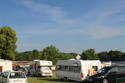 Campingplatz Freilingen - Wohnmobil- und  Wohnwagenstellplätze auf der Wiese