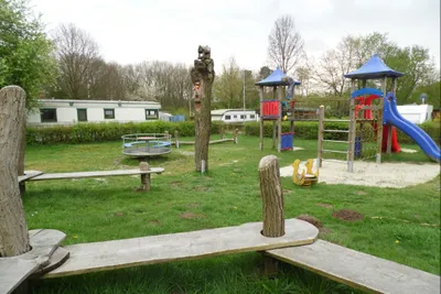 Campingplatz Hartensbergsee - Kinderspielplatz auf dem Campingplatz