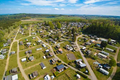 Campingplatz Heisterberger Weiher - Übersicht auf das gesamte Campingplatz Gelände 