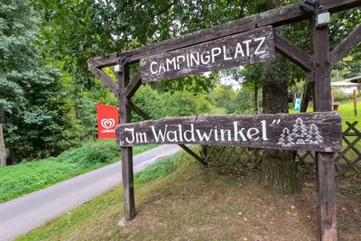 Campingplatz im Waldwinkel Bild 2